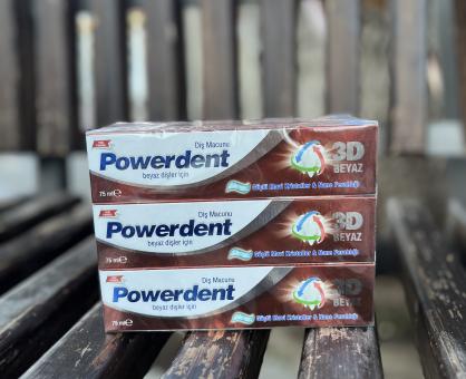 Зубная паста 75гр Powerdent 3D красная